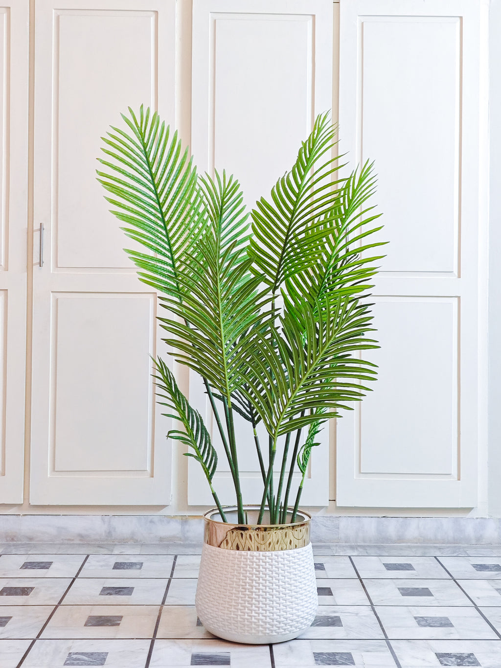 Faux Areca Palm Plant – Elegant Indoor Greenery by Home Cuddles