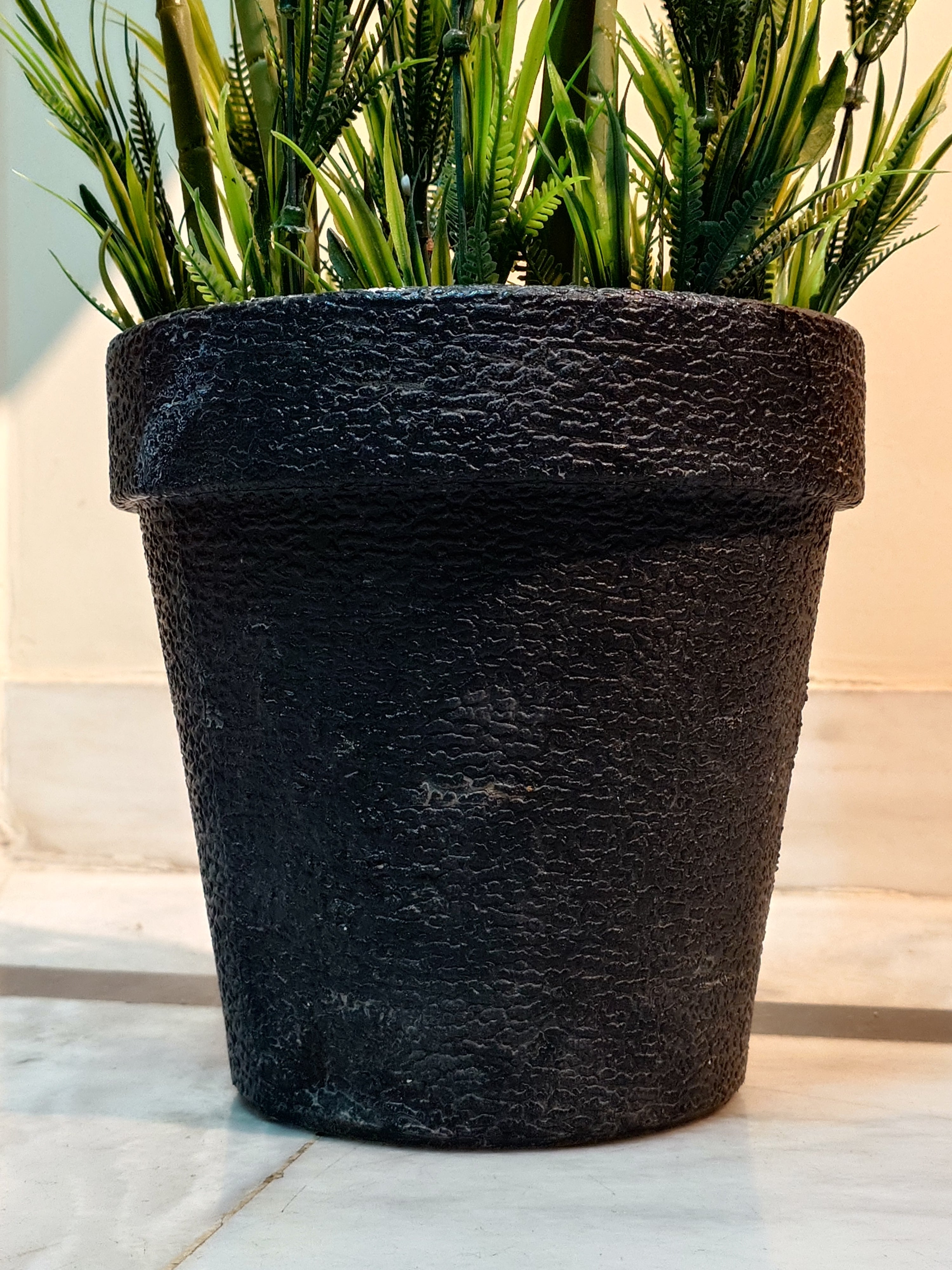 Faux Banana Plant – Elegant Indoor Greenery by Home Cuddles